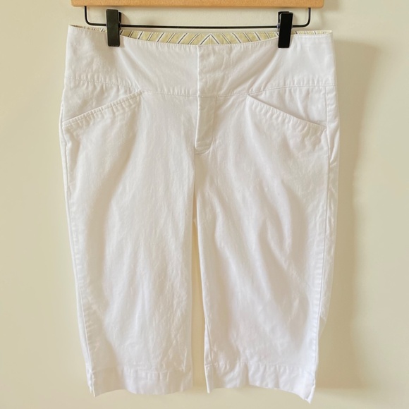 Dockers Petite Midrise Curvy Long Bermuda, Size 4P - Picture 3 of 7